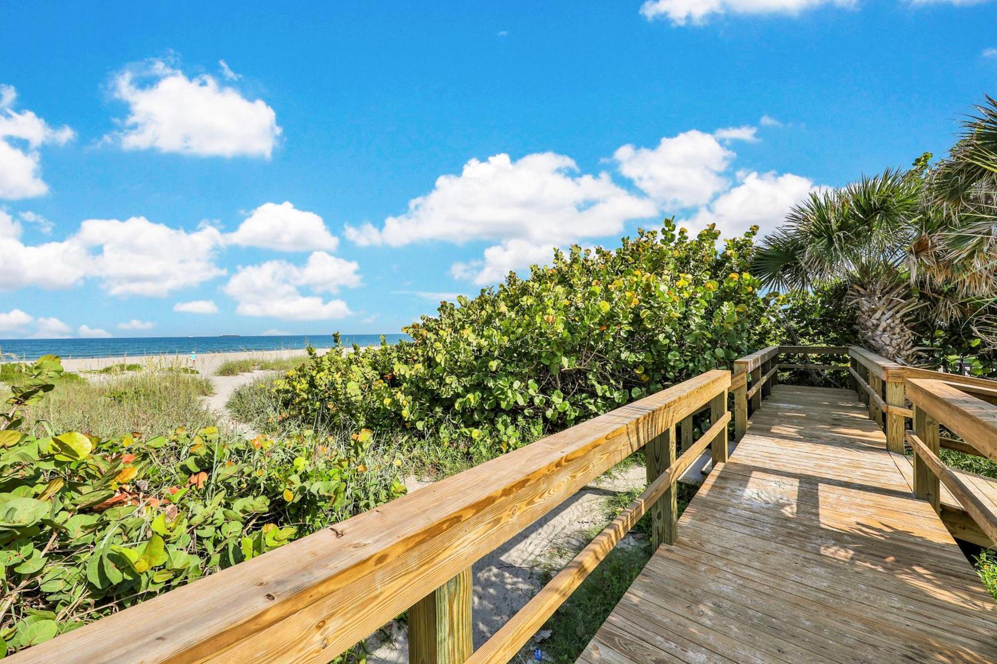 Brista Del Mar Condos Mũi Canaveral Phòng bức ảnh
